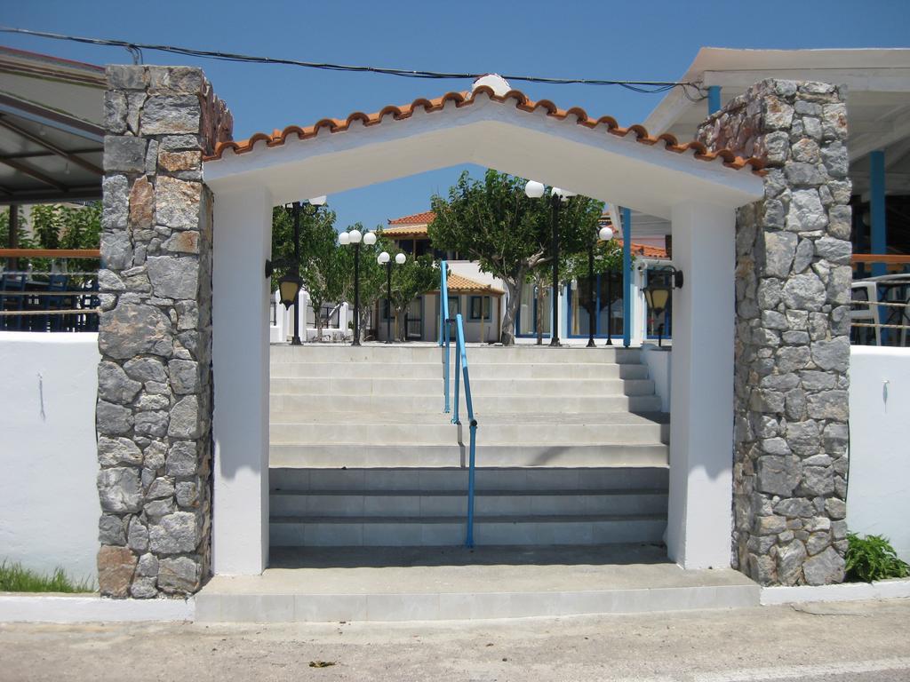 Maravelias House Hotel Archangelos  Exterior photo
