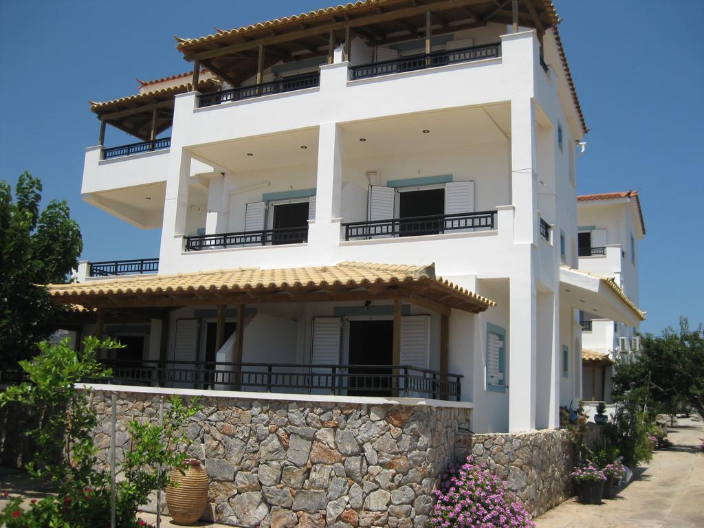 Maravelias House Hotel Archangelos  Exterior photo